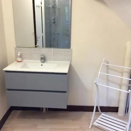 بيت للعطل Les Roses, Avec Piscine, Tennis Et Privatif *