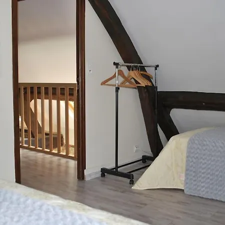 Les Roses, Avec Piscine, Tennis Et Privatif