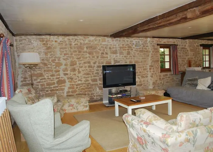 Prázdninový dům Les Roses, Avec Piscine, Tennis Et Privatif *